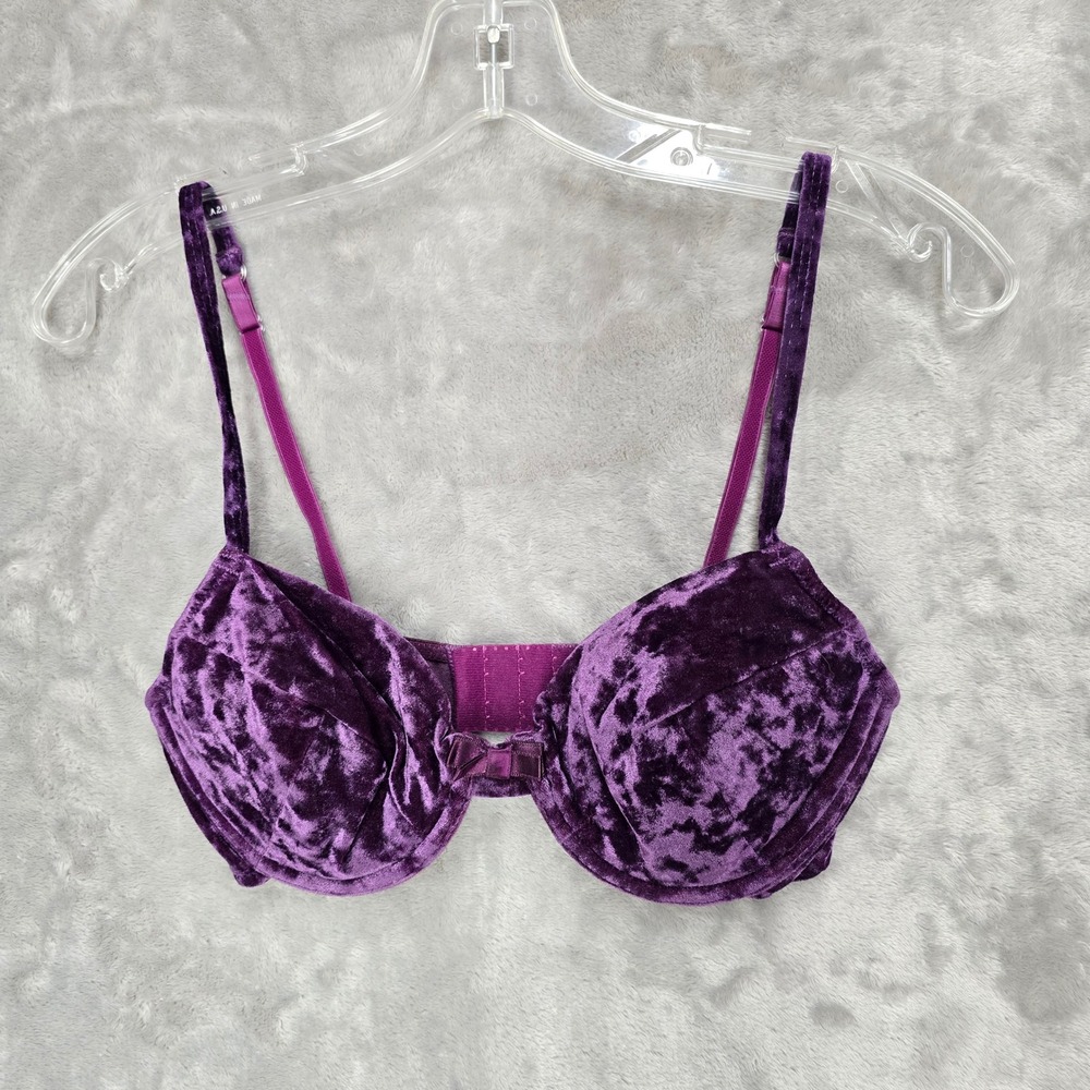 Victoria's Secret Bra Women 34C Purple Crushed Velvet Underwire Coquette Goth
